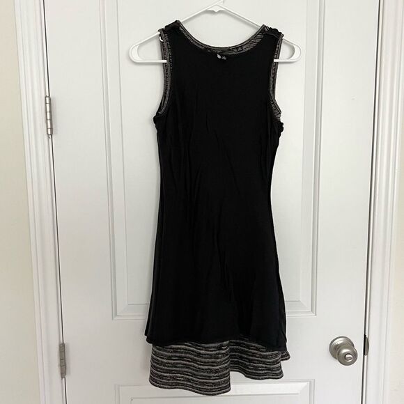 Test Pattern Sweater Dress by Knitted & Knotted - Picture 5 of 6